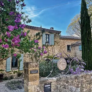 https://la-belugue.fr-provencehotel.com